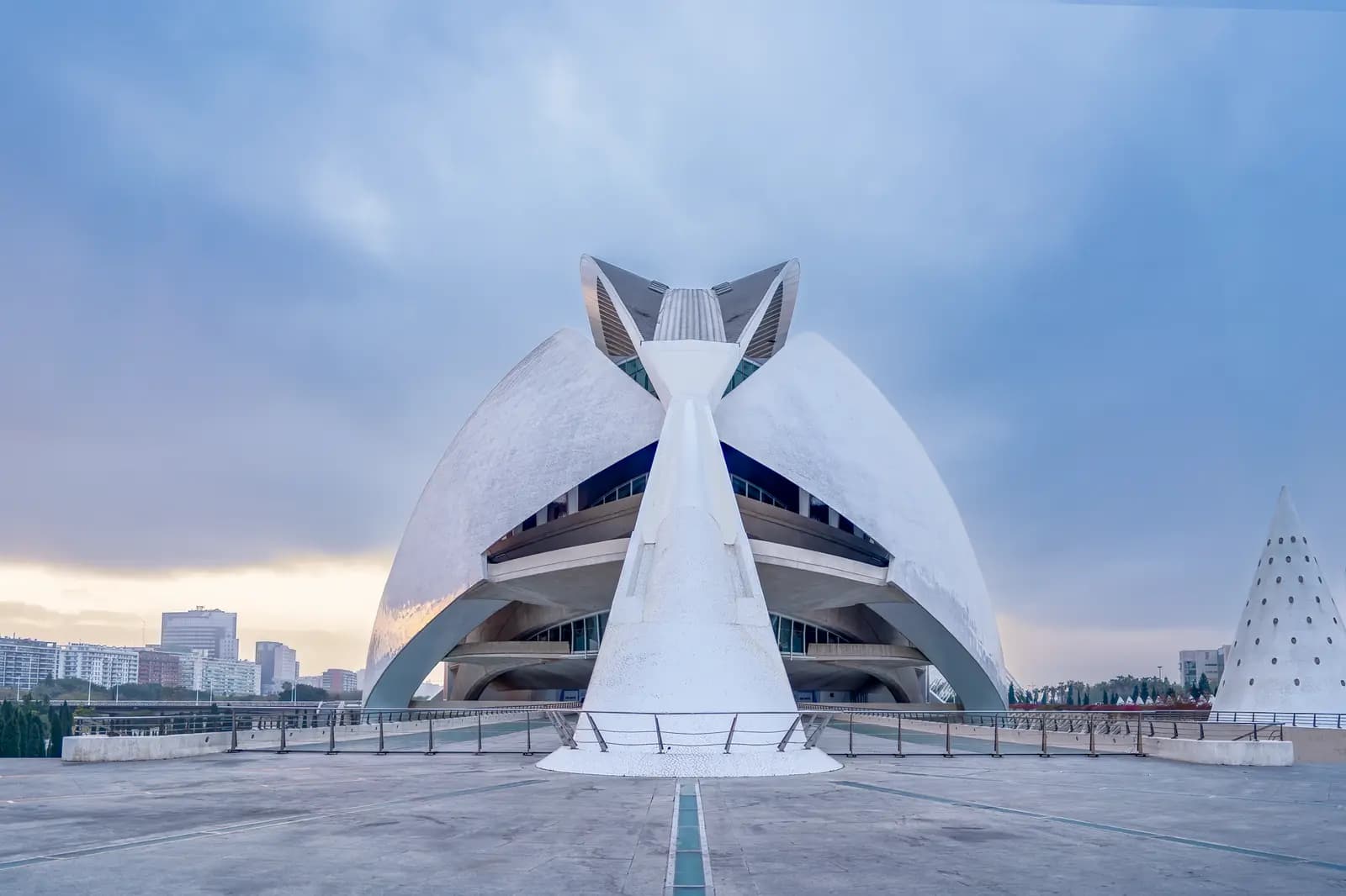 2-day luxury stay in Valencia