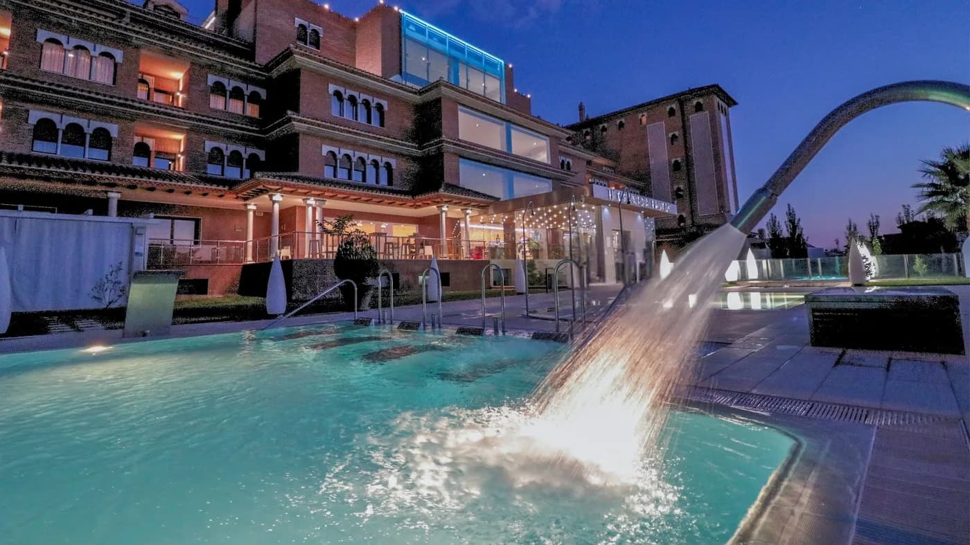 Hotel Granada Palace, Affiliated by Meliá, غرناطة وسييرا نيفادا
